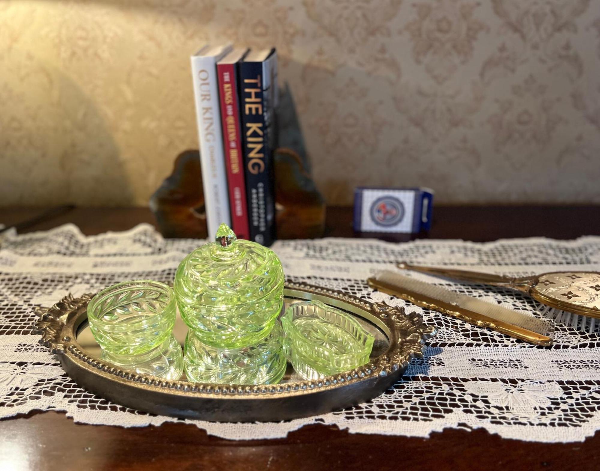 Antique1242 British Bed & Breakfast 엔필드 외부 사진