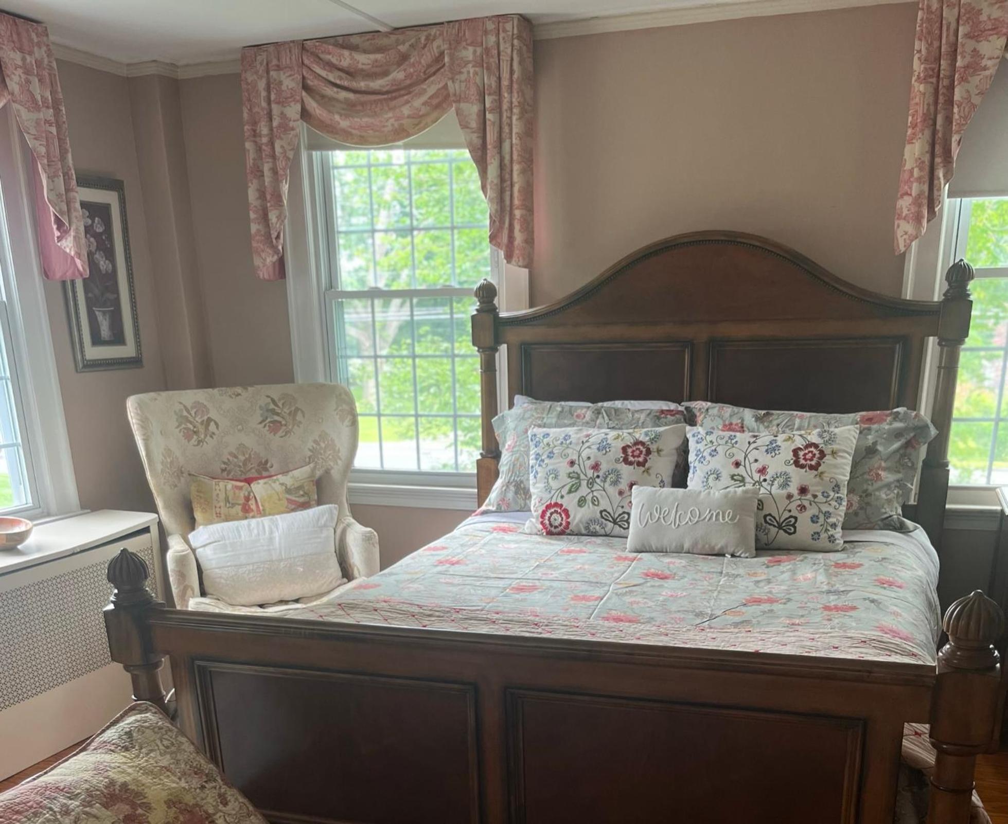 Antique1242 British Bed & Breakfast 엔필드 외부 사진